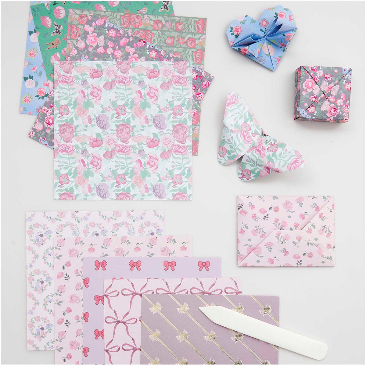 Origami paper Paper Poetry - La Vie en Rose